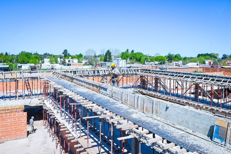 Berazategui: Avanza la construcción del polo educativo
