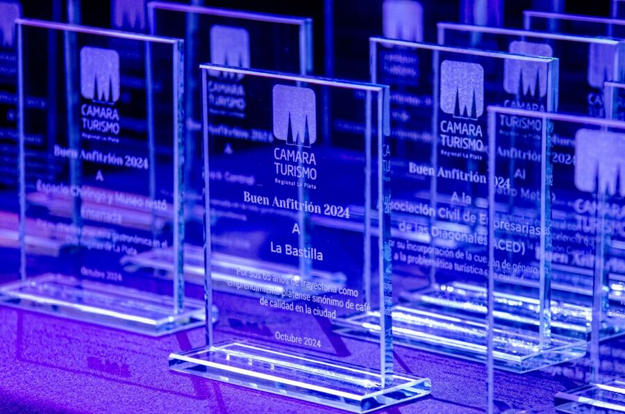 La Plata: La Cámara Regional de Turismo entregó el Premio Buen Anfitrión
