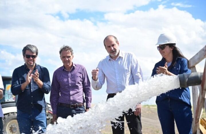 Bahía Blanca: Habilitaron la primera etapa del Acueducto del Dique Paso de las Piedras
