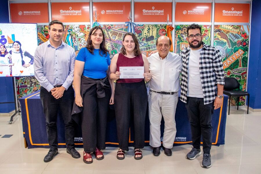 Berazategui: Entregaron subsidios a cooperativas locales