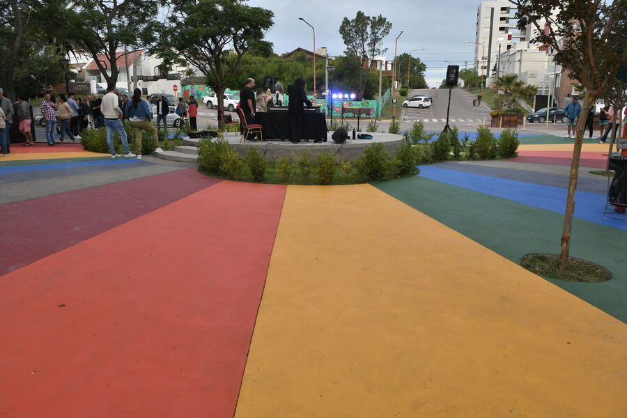 Monte Hermoso: Se inauguró una Plazoleta de la Diversidad