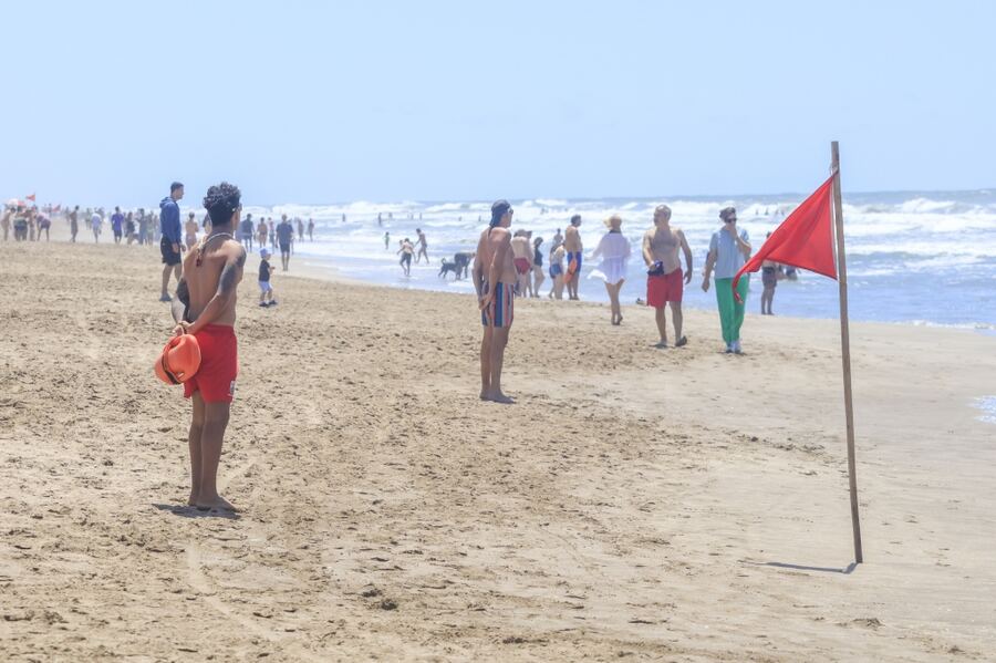 Villa Gesell: Se intensifica la seguridad en las playas