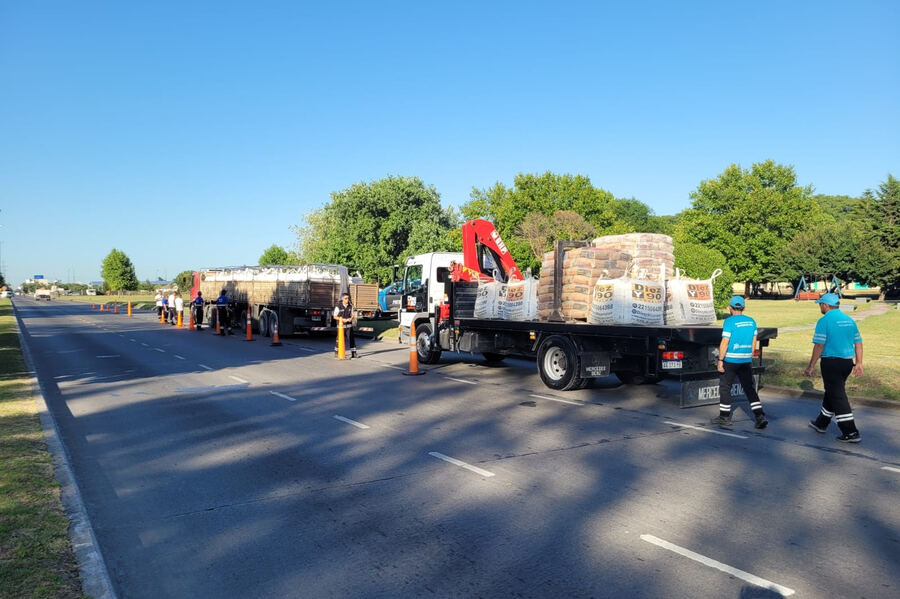La Plata: Se llevó adelante un operativo de control de transportes de carga