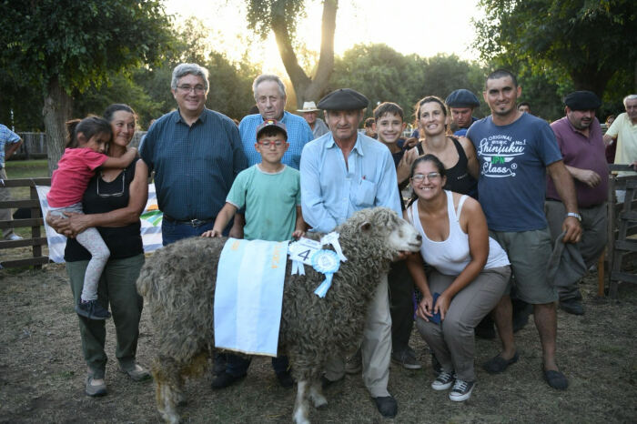 Ministro de Agrario provincial estuvo presente en la 102° Exposición de Reproductores Ovinos