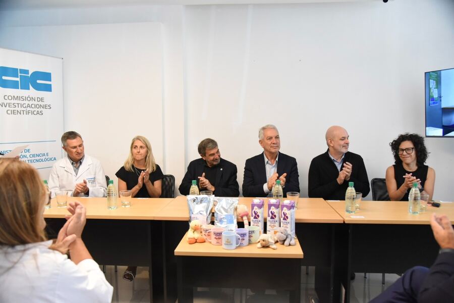La Plata: Alak anunció la entrega de un alimento fortificado para embarazadas y madres en período de lactancia