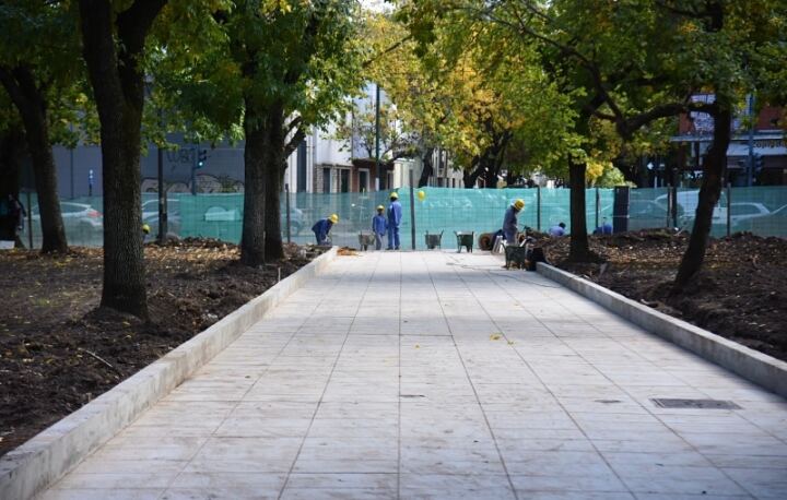 La Plata: La obra de reconstrucción de Plaza Rocha se encuentra en un 75% de ejecución