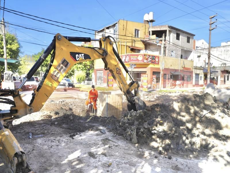 Lomas de Zamora: Avanza la reconstrucción de la avenida Recondo en Fiorito