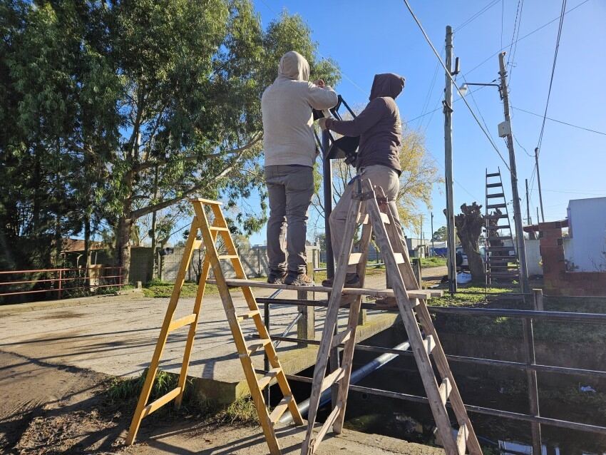 Madariaga: Culminó la instalación de las farolas ornamentales en la Calle 33