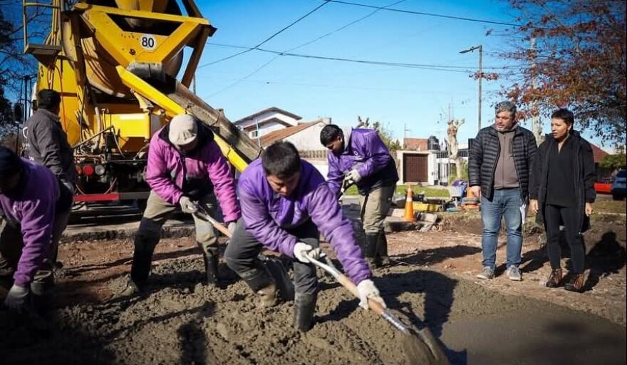 Quilmes: Ejecutan tareas de bacheo en hormigón en Quilmes Oeste