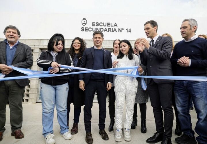 San Vicente: Kicillof inauguró un nuevo Polo Educativo en Alejandro Korn