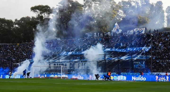 La Plata: Se dispuso derecho de admisión a 10 barras de Gimnasia