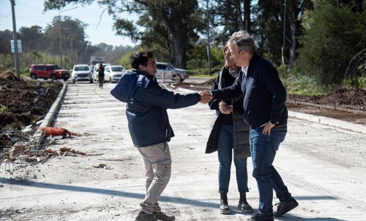 Almirante Brown:  Avanza la obra de pavimentación de calle Zeballos