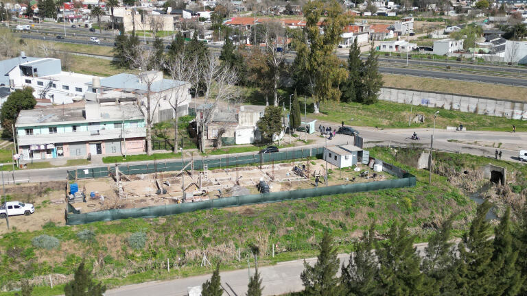 Berazategui: El Municipio reinició la obra del Centro Cívico El Pato
