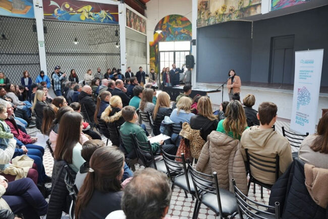 Coronel Suárez: La Provincia entregó 25 nuevas viviendas en Santa Trinidad
