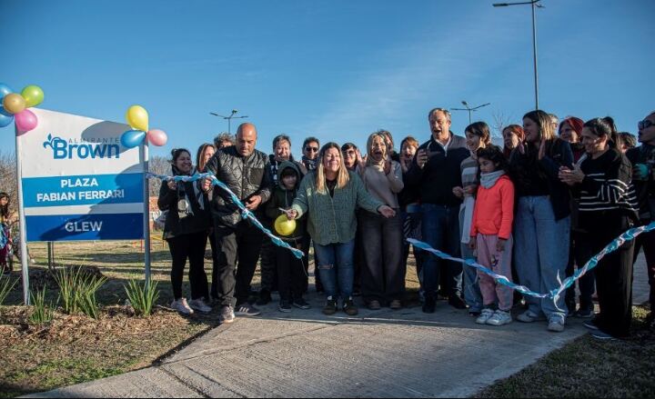Almirante Brown: El Municipio presentó un nuevo espacio público totalmente renovado en Glew