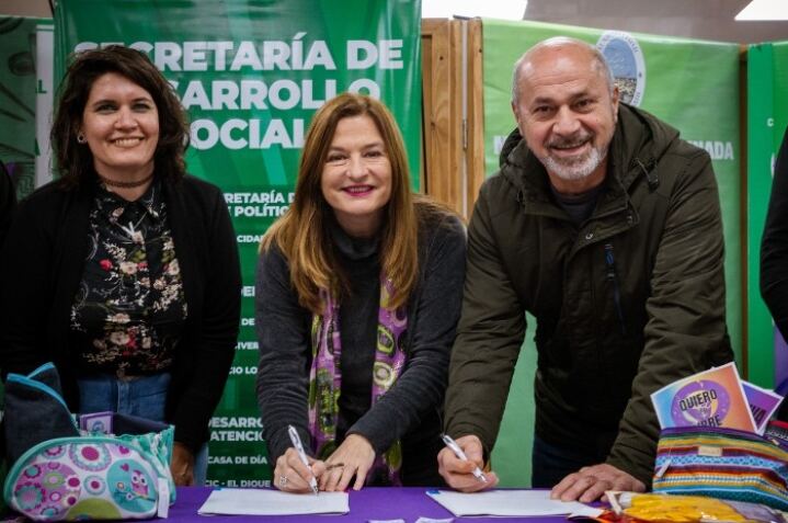 Ensenada: Se realizó la firma del nuevo convenio del programa “Municipios por la Igualdad”
