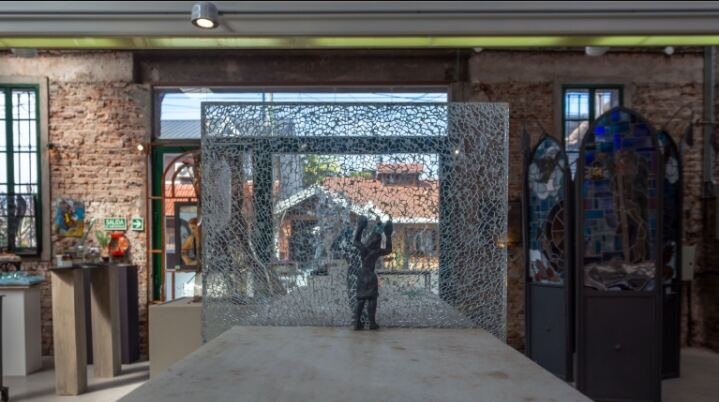 Berazategui: Inauguran el 27° Salón Nacional del Vidrio en el Arte