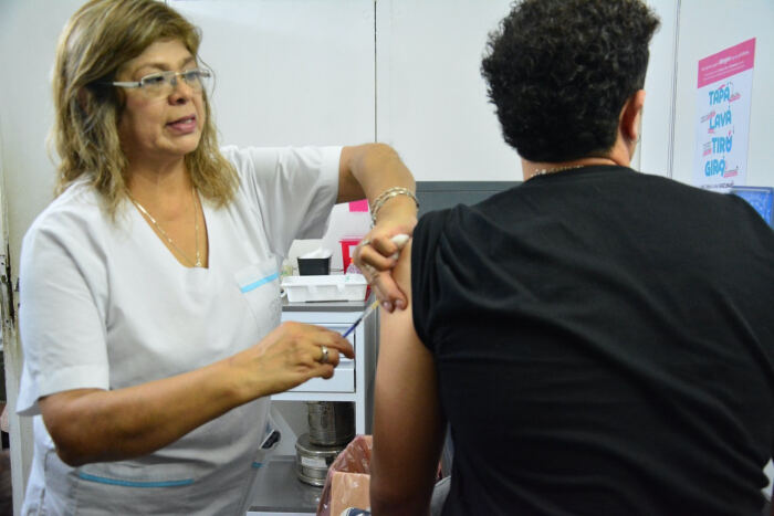 Salud: La Provincia vacunará también a quienes no hayan tenido dengue