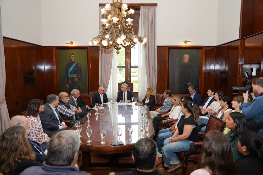 La Plata: Alak presentó los resultados del Relevamiento Florihortícola Platense 2025