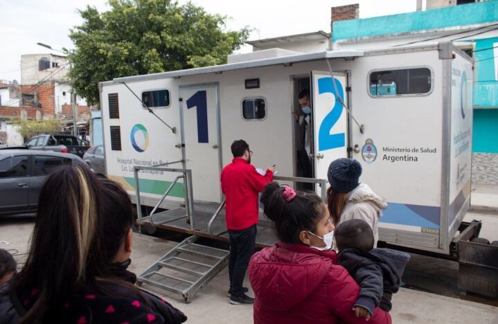 Lomas de Zamora: Se desarrolla un operativo de salud en Fiorito