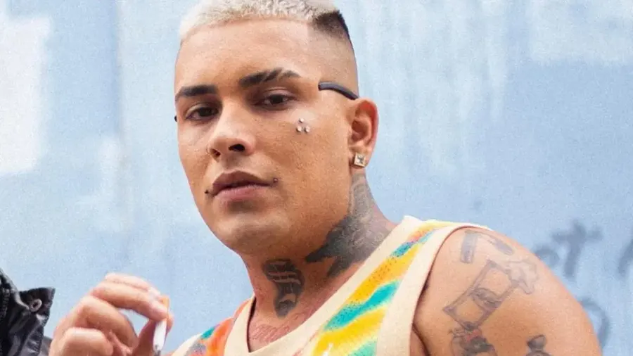 Callejero Fino lanza "Mega Callejero Fino RKT 3"